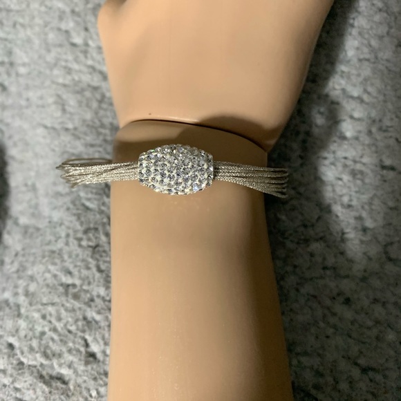 Woman’s Beautiful sterling silver sparkle sliding bead bracelet.Pre-owned. - Picture 11 of 12